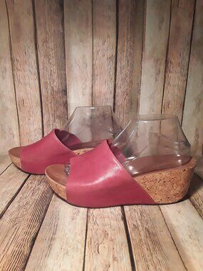 Chocolat Blu Red Wedge Sandals Size 9